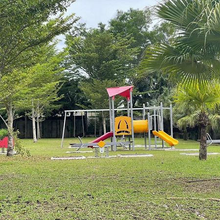 Rumah Puteh Homestay Ipoh Zewnętrze zdjęcie